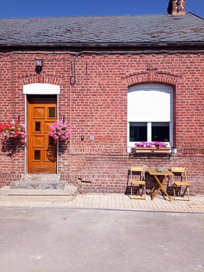 Gite A La Ferme Chez Magali Escaudoeuvres Bagian luar foto
